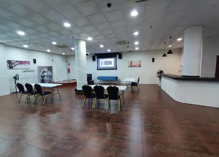 Hotel Avenida De Canarias